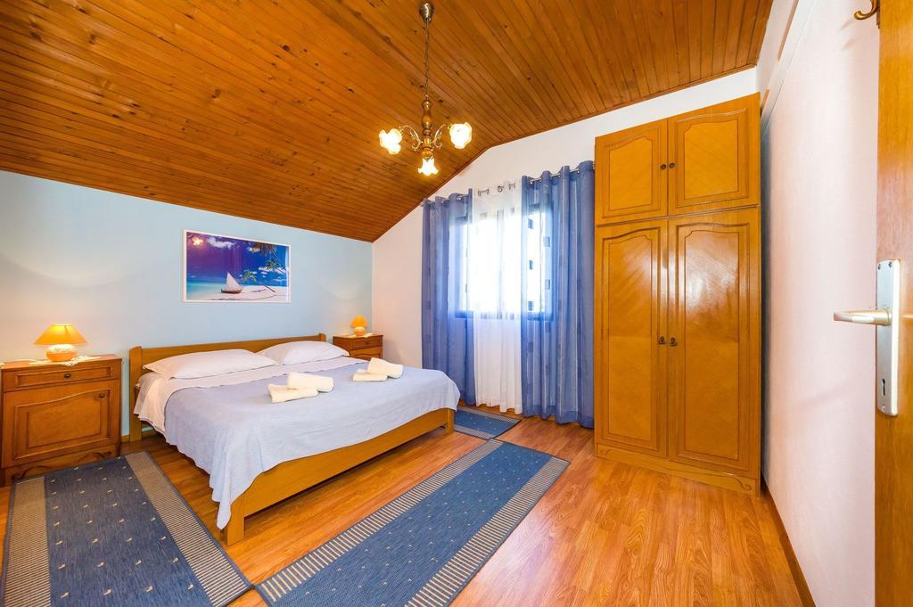 Apartment Sime Нін Екстер'єр фото